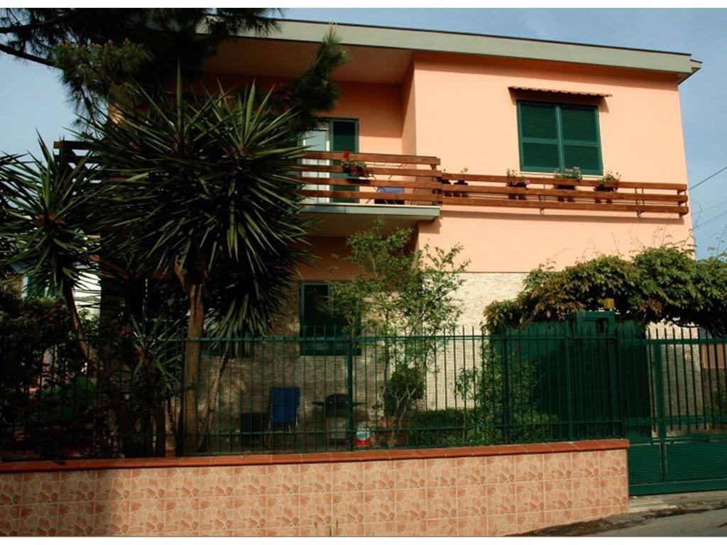 Casa Vacanze Il Gatto Rosso Trecase Extérieur photo